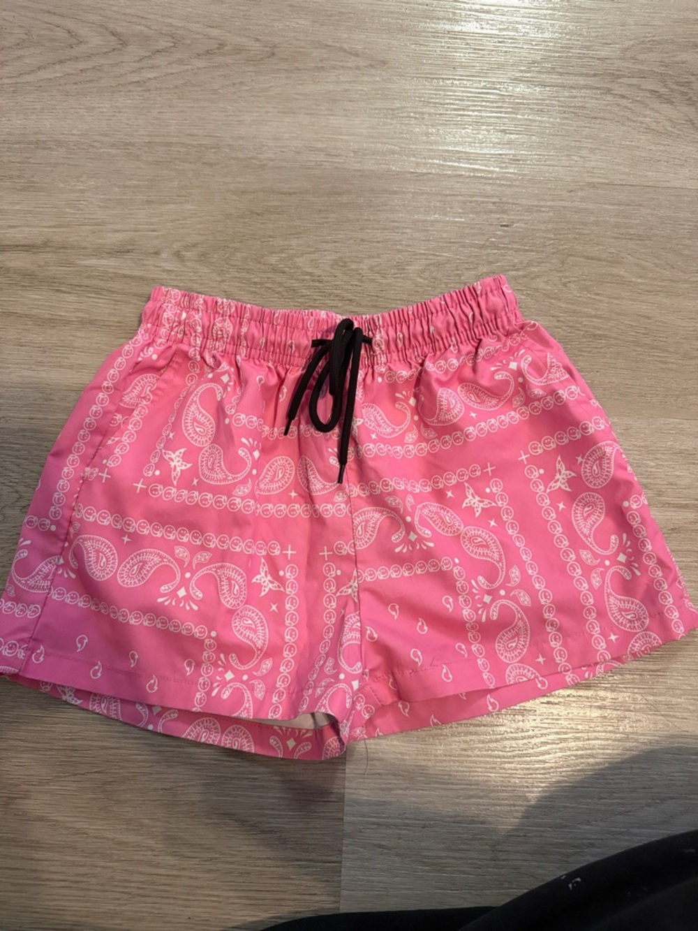 Pink Paisley Elastic-Waist Shorts with Drawstring